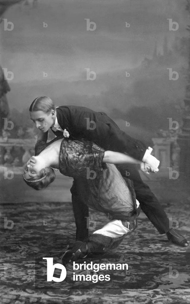 Couple of dancers. Photography around 1920
