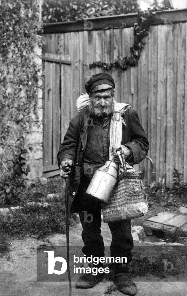 Homeless man (vagabond). Photography around 1915