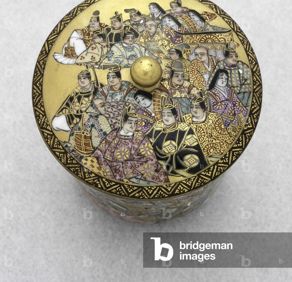 Covered tea bowl, Satsuma type (painted & gilded earthenware)