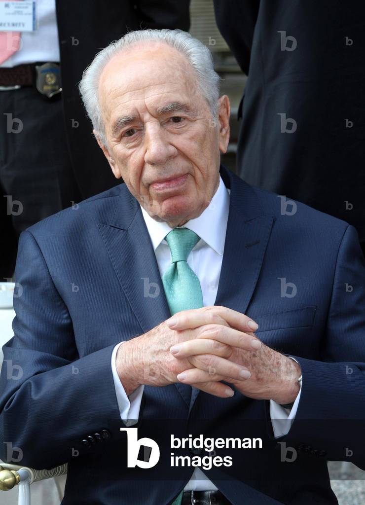 Shimon Peres