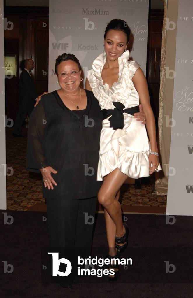 Zoe Saldana and her mother