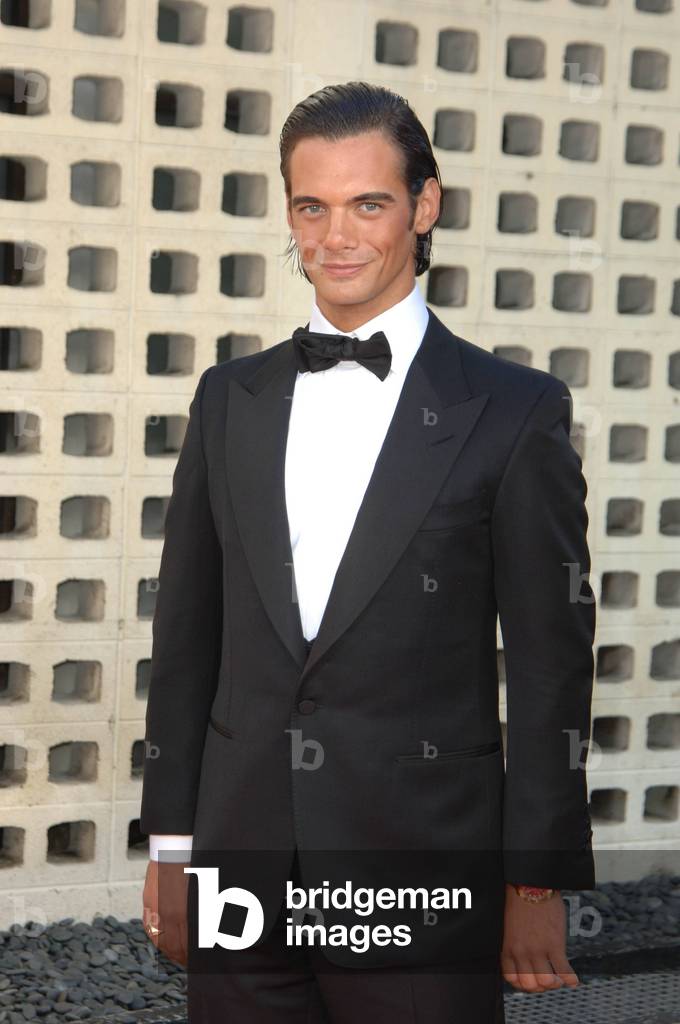 Theo Alexander