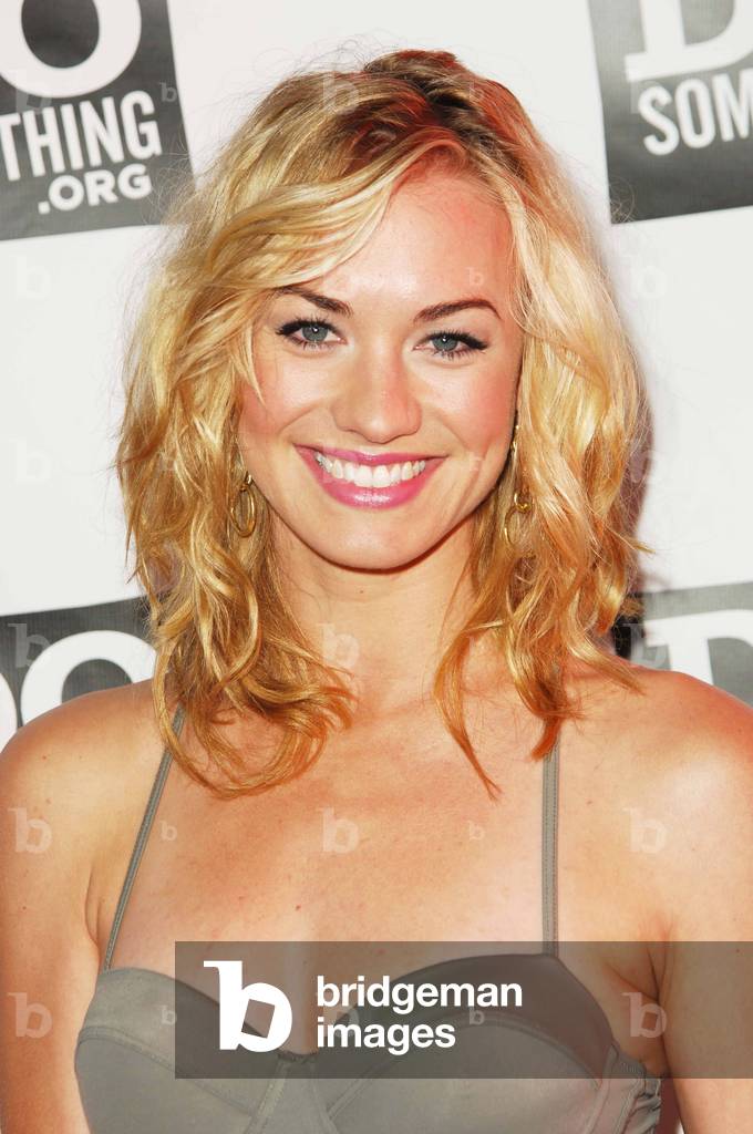 Yvonne Strahovski