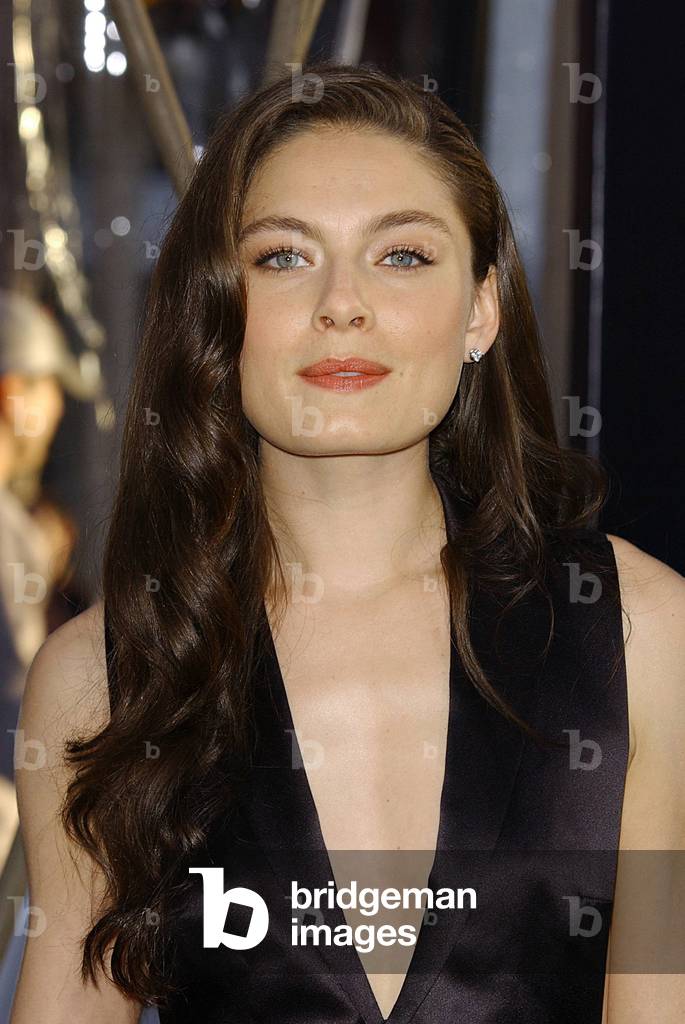 Alexa Davalos