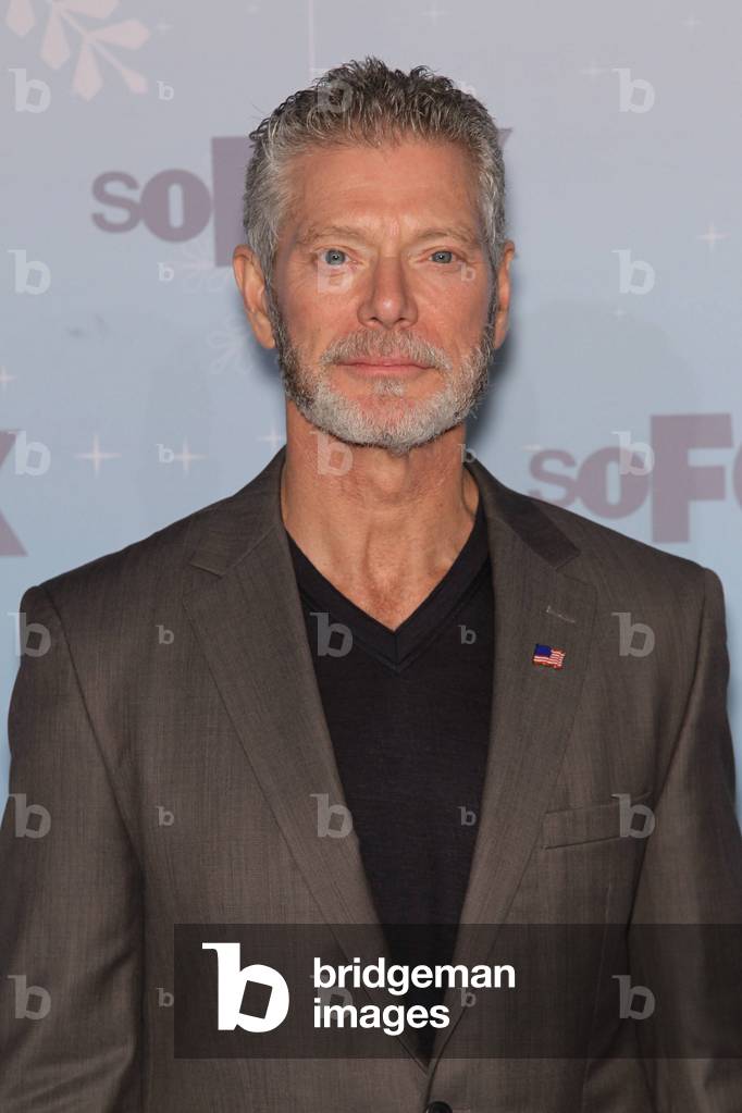 Stephen Lang