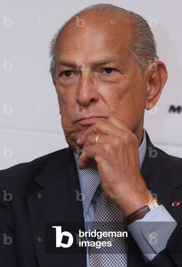 Oscar De La Renta 2011