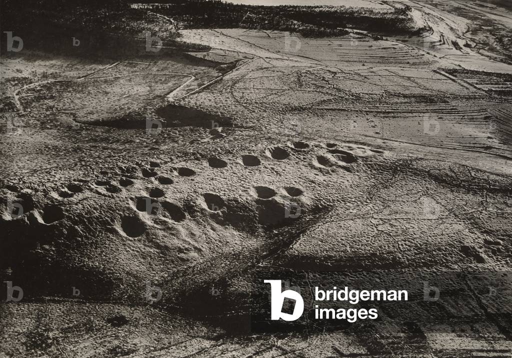 Mine Craters, Combres Hill during WWI, 1818-1919 (photo)