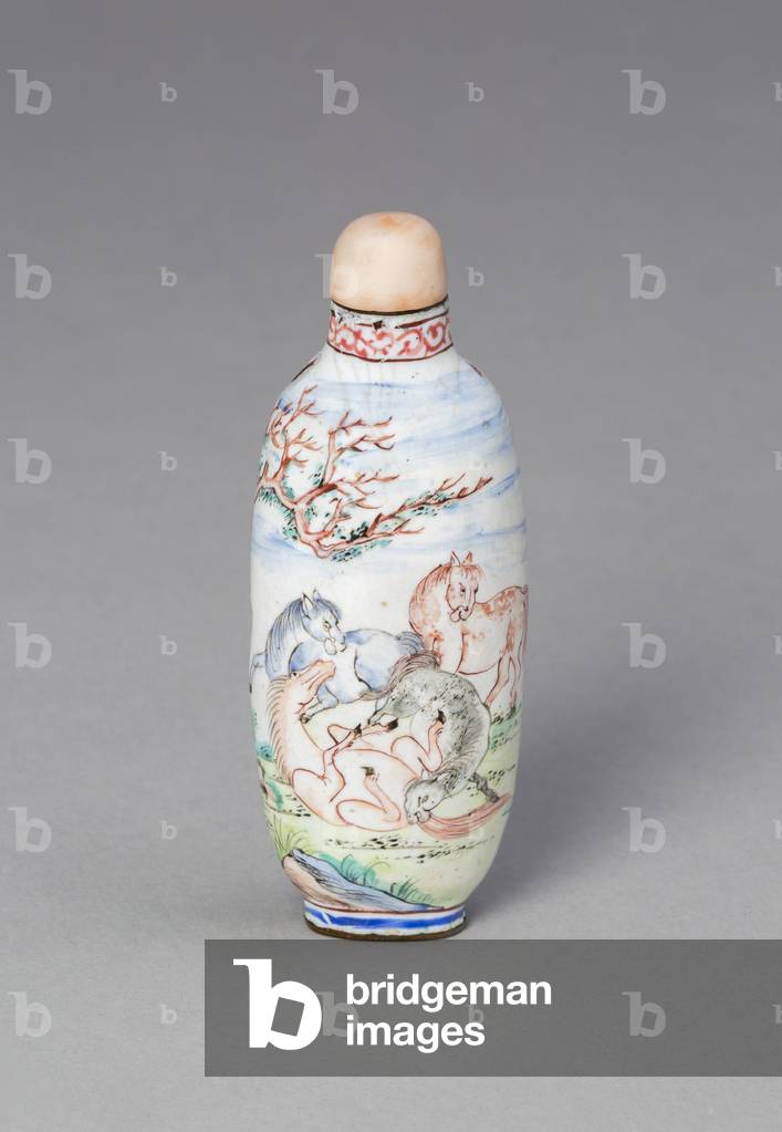 Snuff bottle with Eight Horses of Mu Wang, Qing dynasty (1644-1911), Yongzheng reign mark and period (1722-1735) (enamels painted on copper)