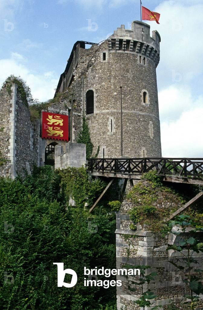 Le chateau de Robert le Diable (1200-1203) a Moulineaux (Seine Martime, Normandy).