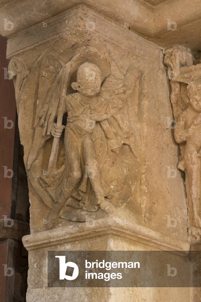 Carved capital, 12th century, church of Vezelay (sculpture)