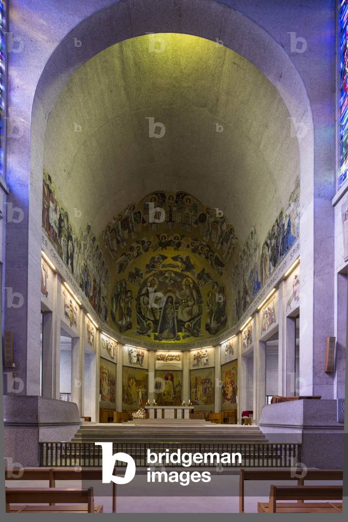Basilica of Our Lady of the Trinity, 1932-1949, Blois