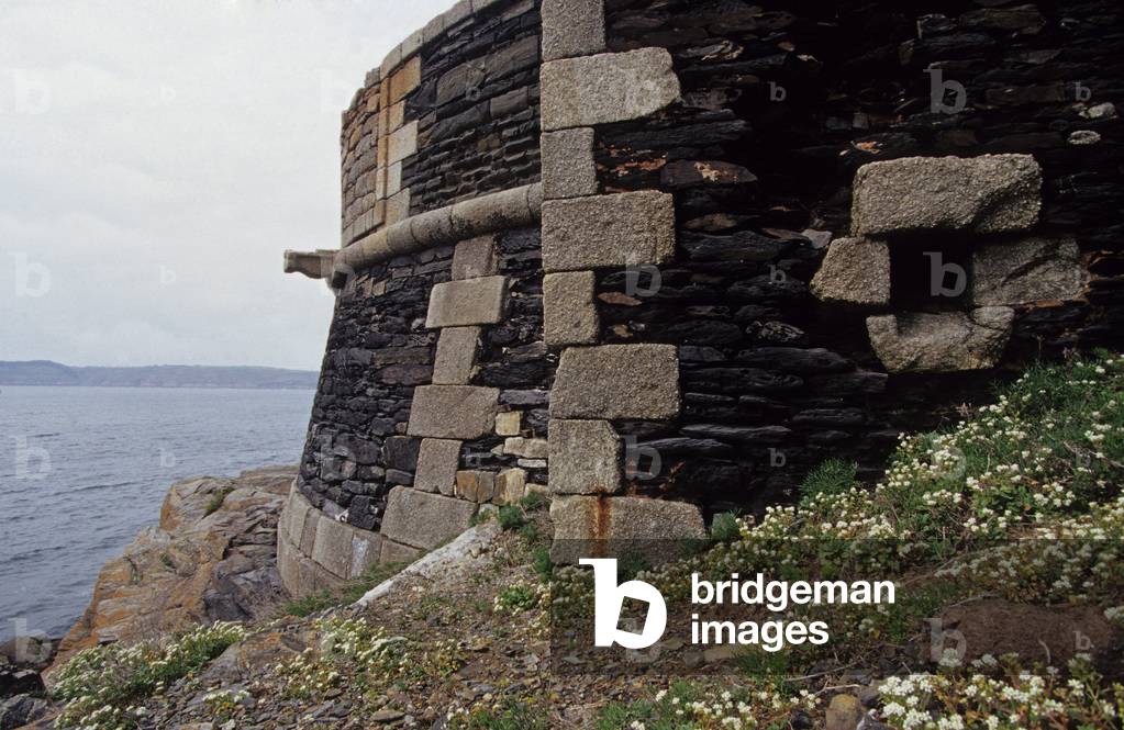Detail of the fortifications of Camaret-sur-Mer (Camaret sur Mer), Finistere, Brittany, France. Architecture by Sebastien Le Prestre, Marquis de Vauban (1633-1707).