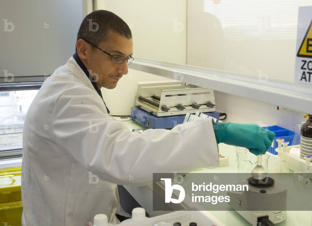 Water Quality Analysis Laboratory, Ivry, 2018 (photograph)