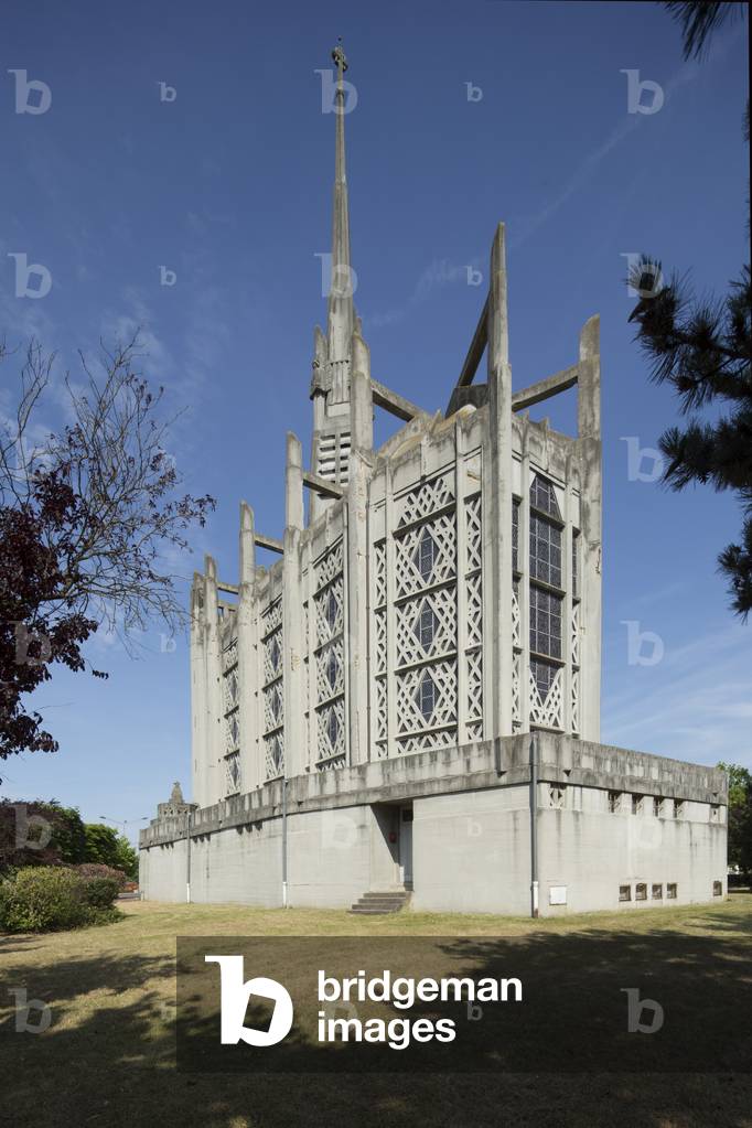 Saint Therese of Elisabethville, 1927-1928, Aubergenville