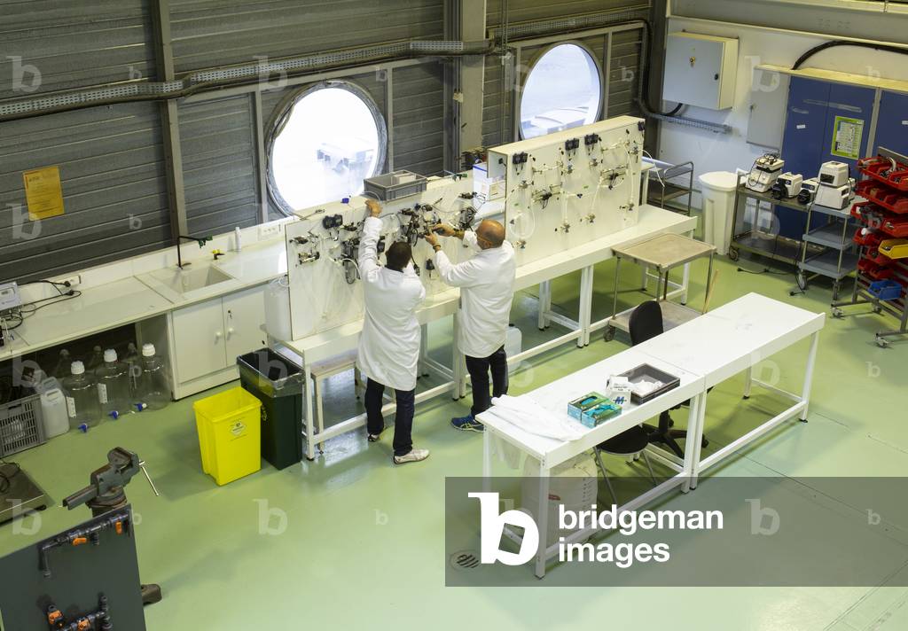 Water Quality Analysis Laboratory, Ivry, 2018 (photograph)
