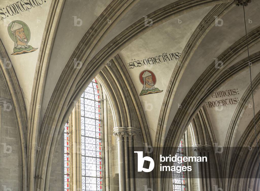 The choir, Notre Dame Cathedral in Bayeux.
