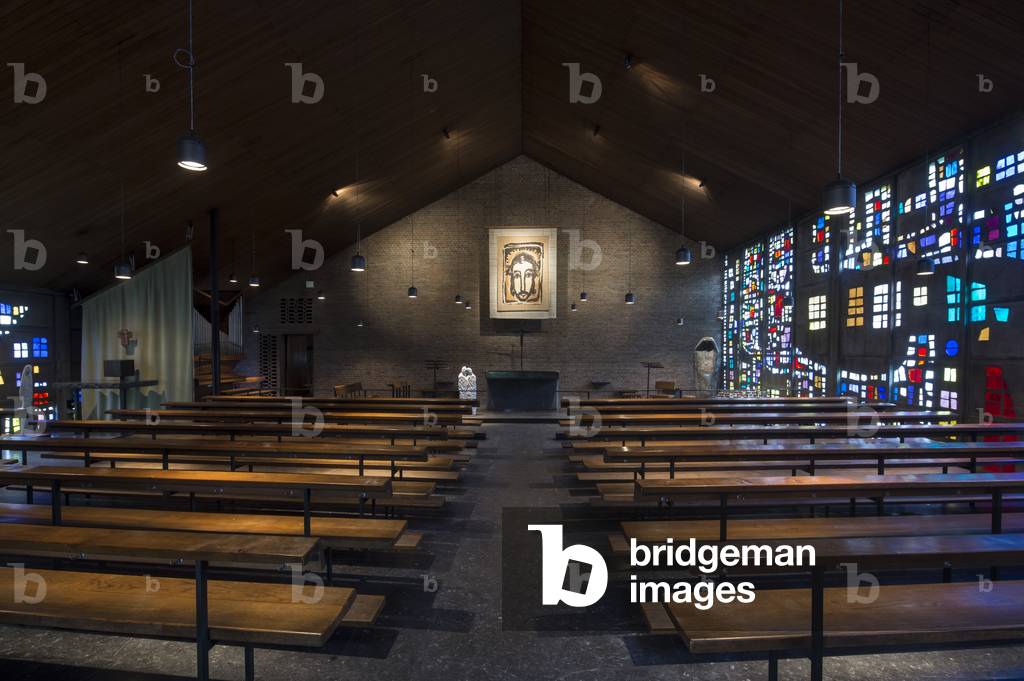 Holy Therese Chapel of the Child Jesus, 1956-1958, Hem