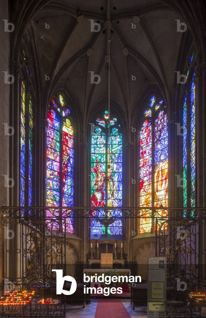 sacrament holy chapel, the five bays 1957. Stained glass. St Stephen's Cathedral in Metz