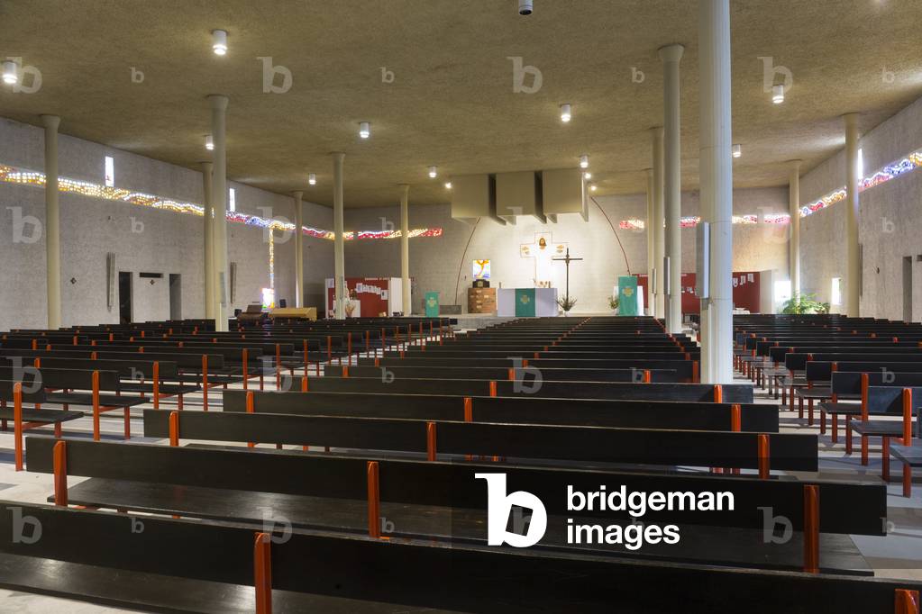 Notre-Dame-de-la-Plaine, Oyonnax, 1967-1970 (photography)