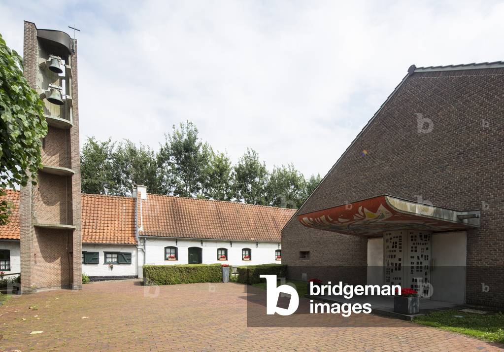 Holy Therese Chapel of the Child Jesus, 1956-1958, Hem