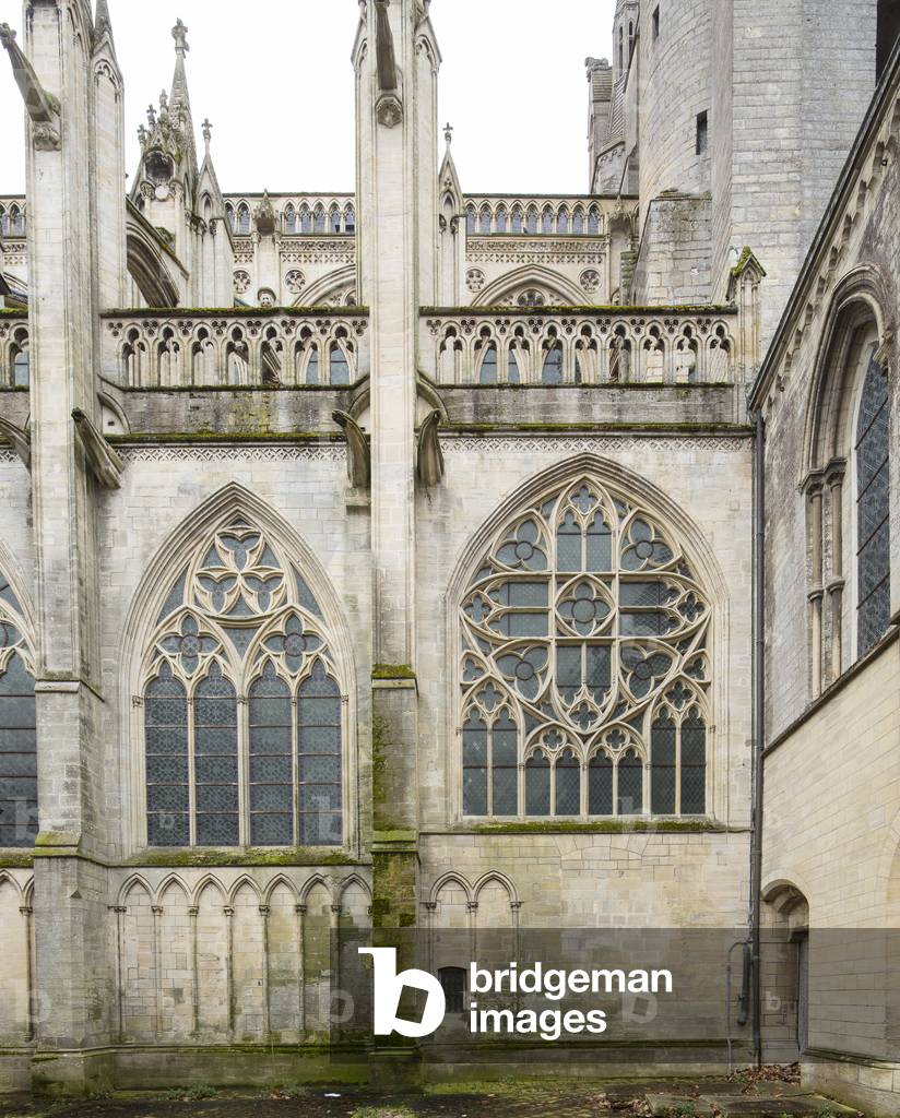 Notre Dame de Bayeux cathedral, right entrance to the library