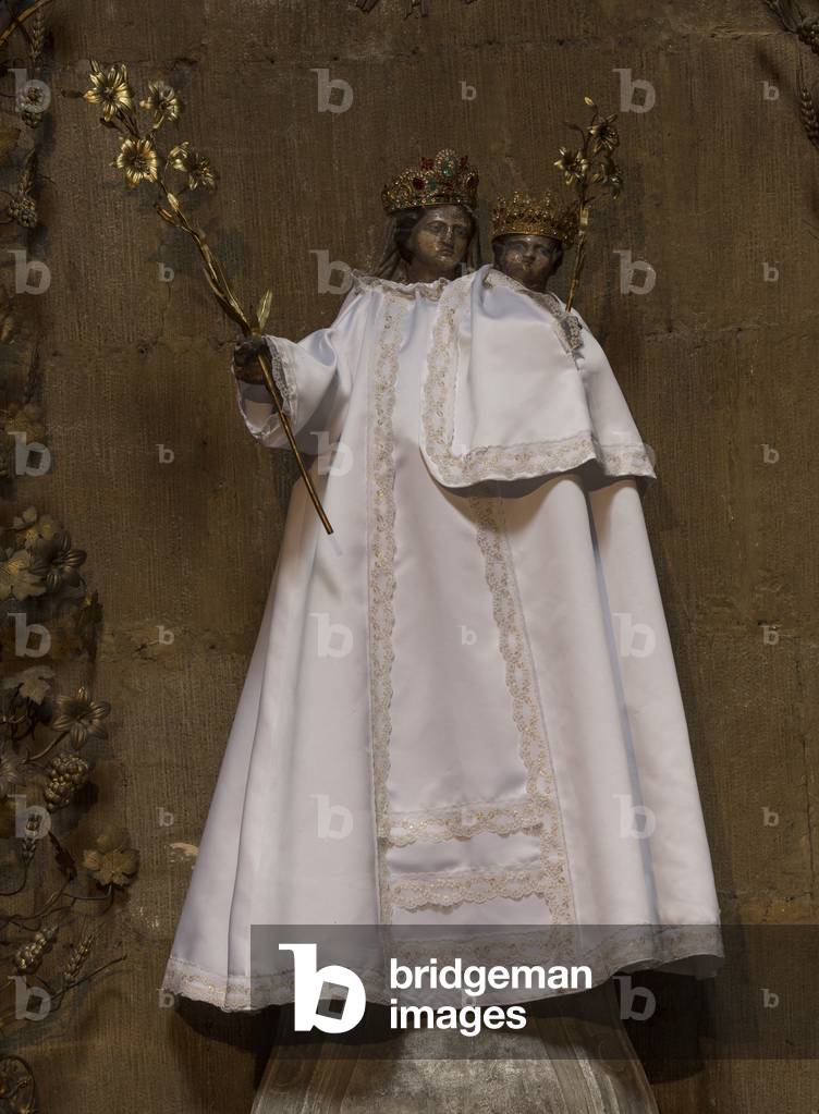 Low ribs. St Stephen's Cathedral in Metz, 12th-15th Century (photo)