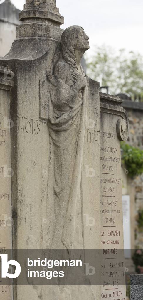 Loyasse Cemetery, Lyon, 2016 (photography)