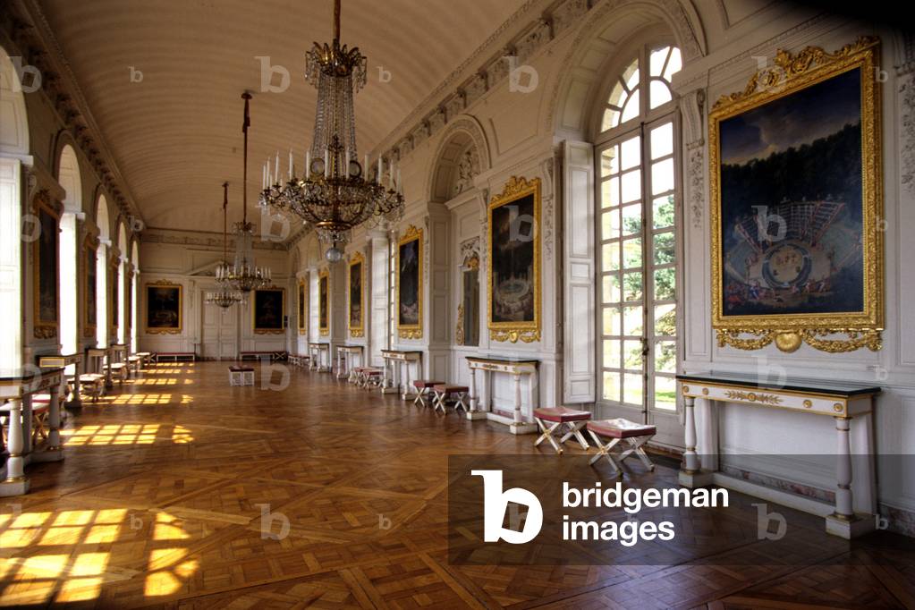 The Grand Trianon, the gallery of cotelles, created by Jules Hardouin Mansart (1646-1708), in 1687. Chateau de Versailles (Yvelines).