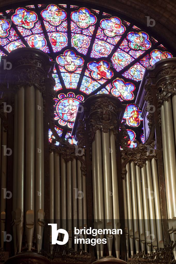 The grand organ in 1992, restoration by Jean-Loup Boisseau, Bertrand Cattiaux, Philippe Emeriau, Michel Giroud and the company Synaptel. Cathedrale Notre Dame de Paris - Paris 4 - XIIIth, XIIIth, XIXth, rehabilitation by Viollet-le-Duc -