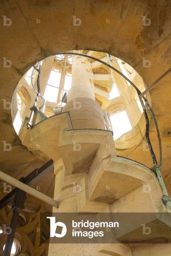 internal staircase of the arrow. St Stephen's Cathedral in Metz, 12th-15th Century (photo)