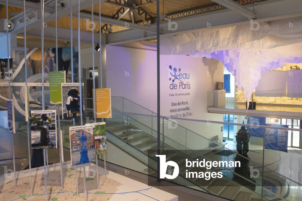 Pavillon de l'eau, Paris, 2019 (photography)