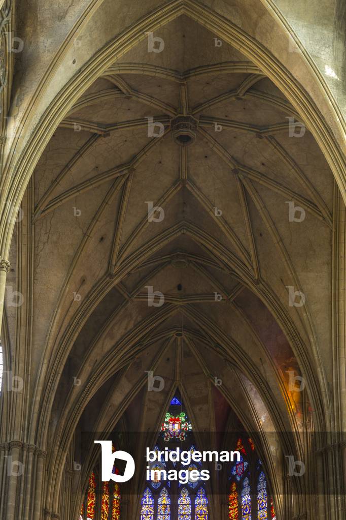 Choir. St Stephen's Cathedral in Metz, 12th-15th Century (photo)