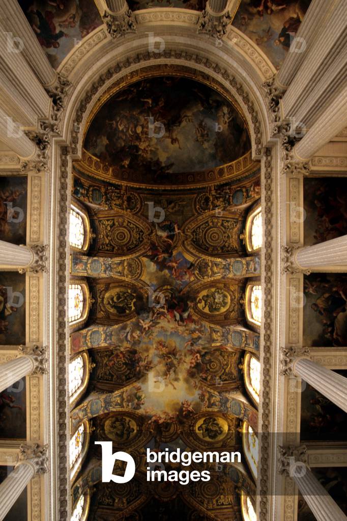 Vault with Corinthian columns of LaChapelle royale began by Jules Hardouin Mansart (1646-1708) in 1699 and completed in 1710 by Robert De Cotte (1656-1735).Chateau de Versailles (Les Yvelines). Principal architects: Louis Le Vau (1612-1670) and Jules Hardouin Mansart (1646-1708), 1660-1700.