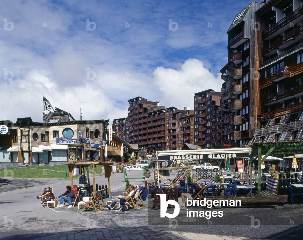 Summer in Avoriaz (Haute Savoie) Architects Jacques Labro and Jean Jacques Orzoni, 1966.