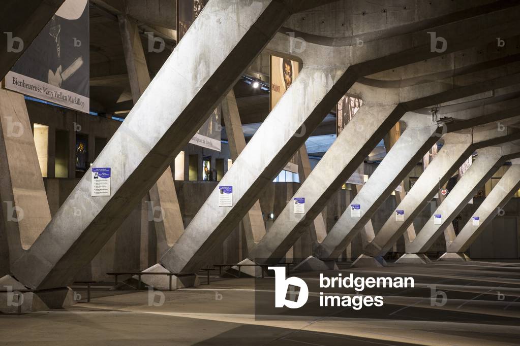 Basilica of Saint Pius X, 1956-1958, Lourdes