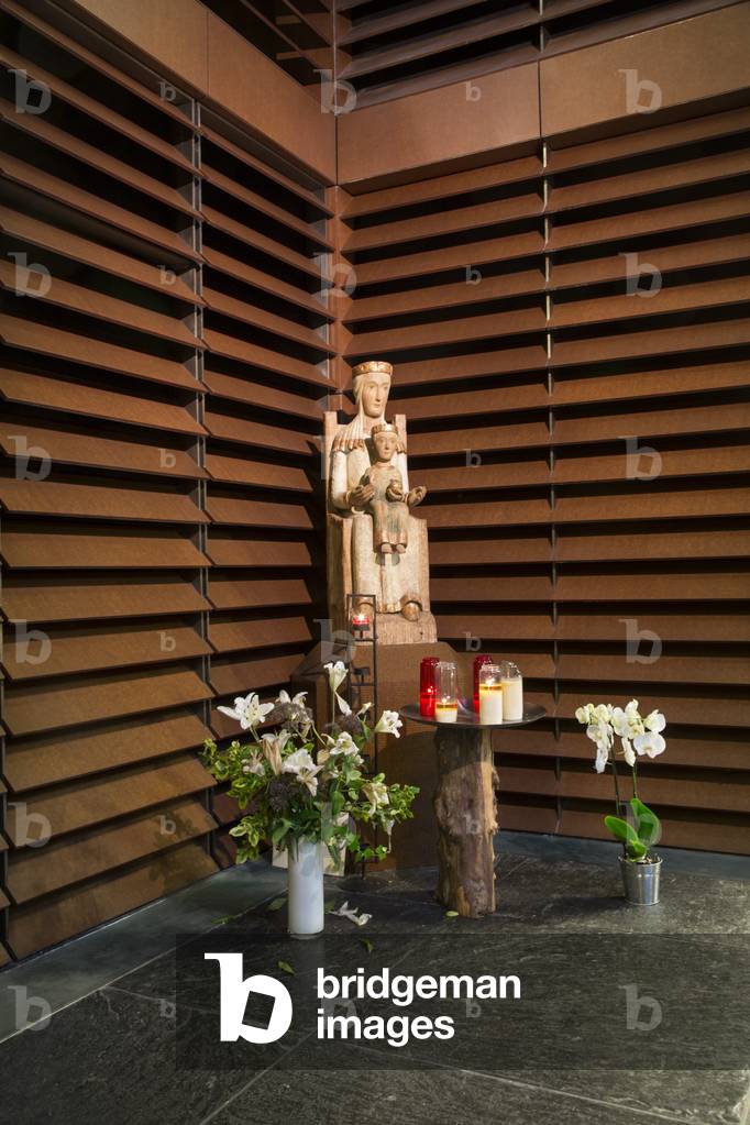 Church Notre Dame de l'Arche d'Alliance, 1995-1998, Paris