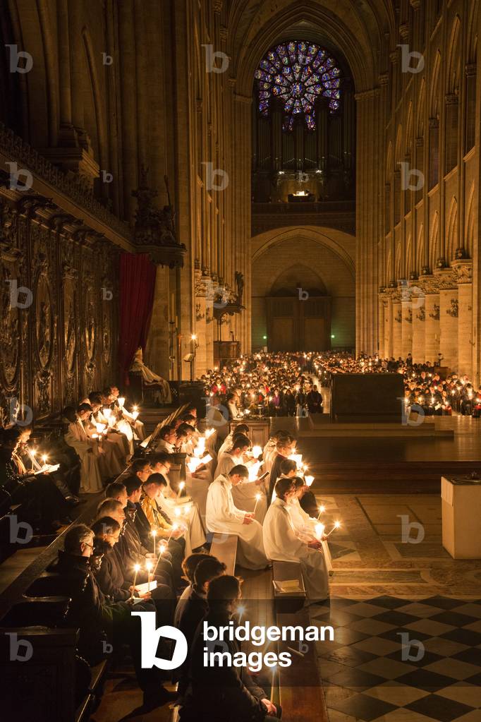 Veillee Pascale, Notre Dame de Paris, 2015 (photography)