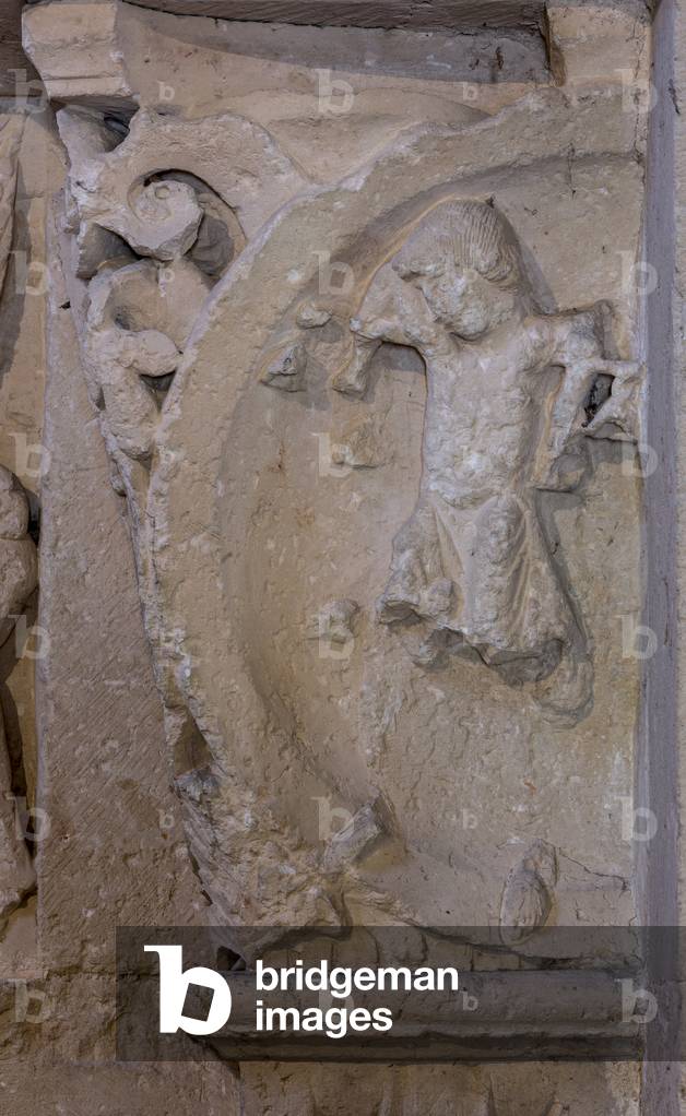 Carved capital, 12th century, church of Vezelay (sculpture)