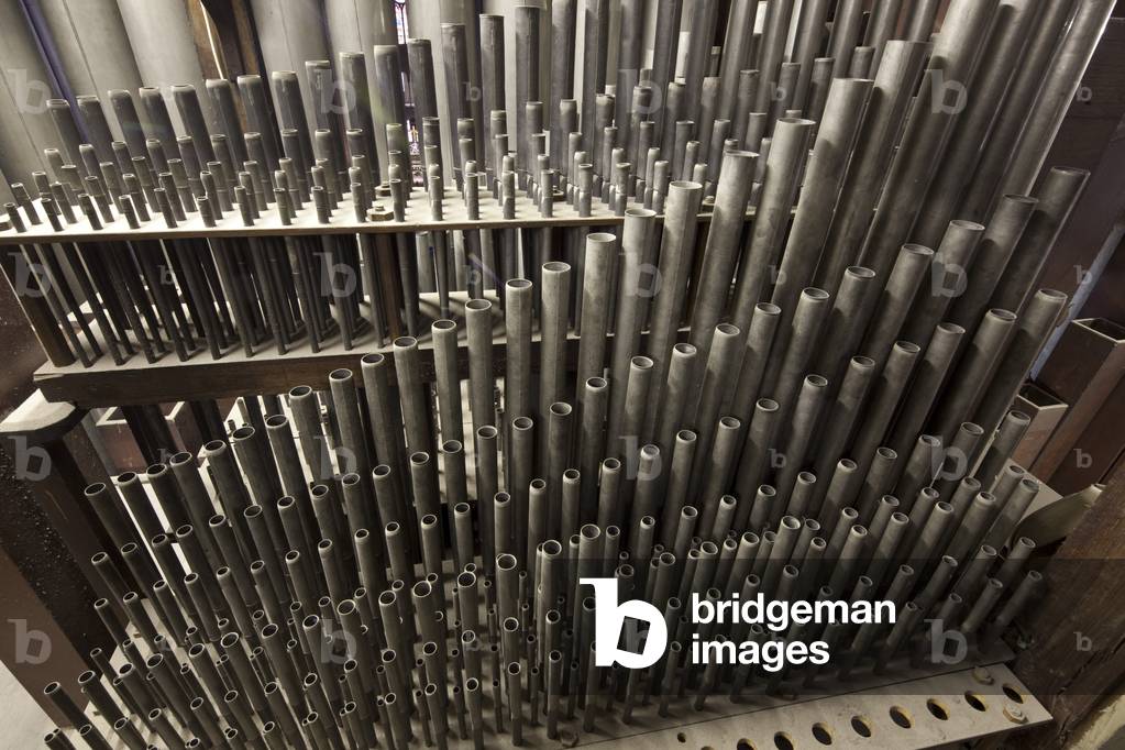 The grand organ in 1992, restoration by Jean-Loup Boisseau, Bertrand Cattiaux, Philippe Emeriau, Michel Giroud and the company Synaptel. Cathedrale Notre Dame de Paris - Paris 4 - XIIIth, XIIIth, XIXth, rehabilitation by Viollet-le-Duc -