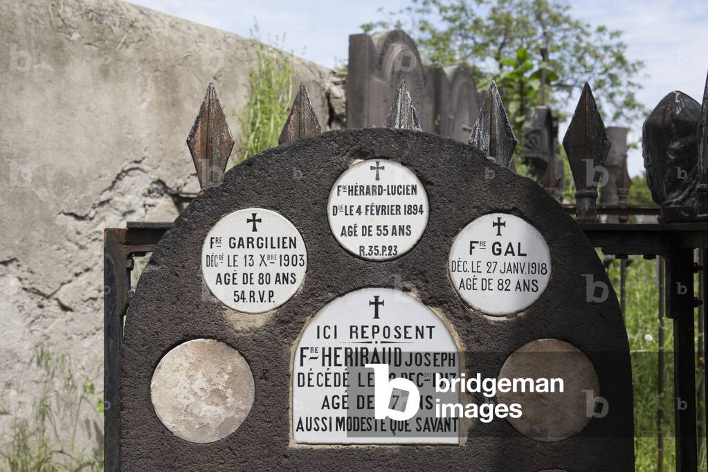 Clermont-Ferrand Cemetery, 2016 (photograph)