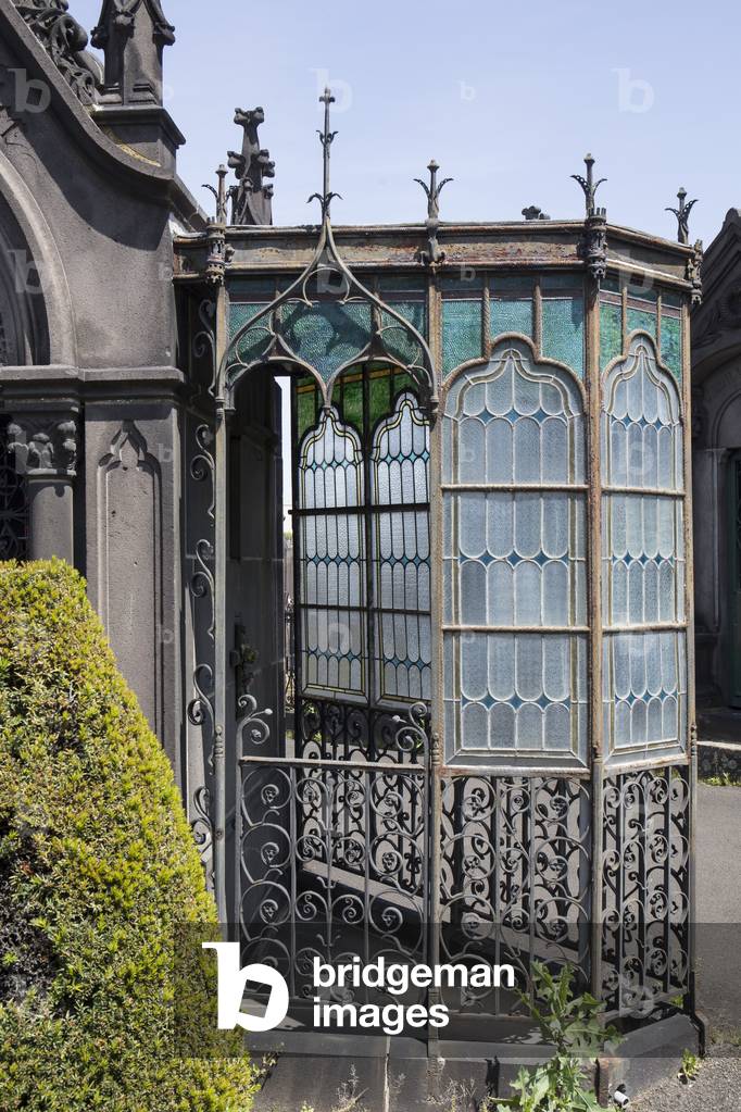 Clermont-Ferrand Cemetery, 2016 (photograph)