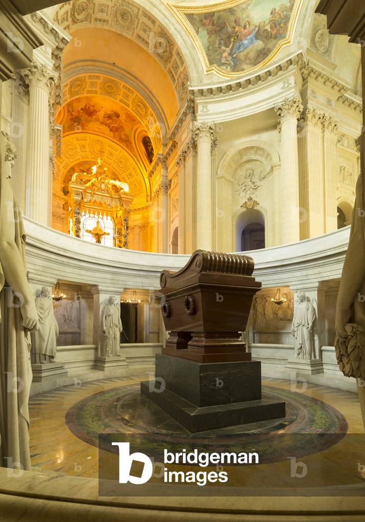 Napoleon's tomb, under the dome of the Invalides, Paris. (photo)