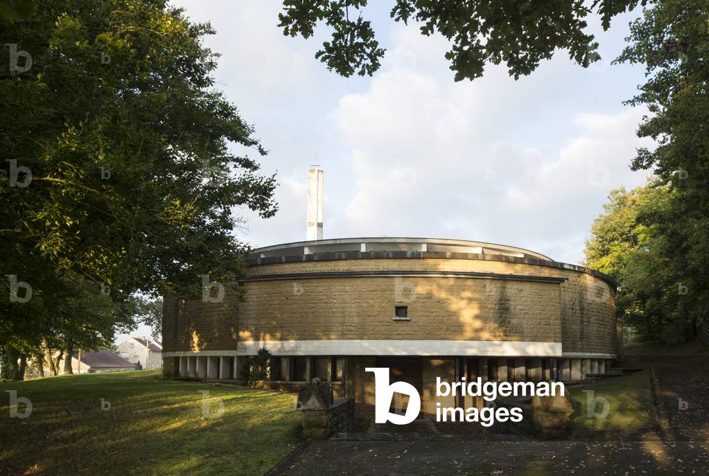 Saint Maximin Church, 1955-1958, Boust