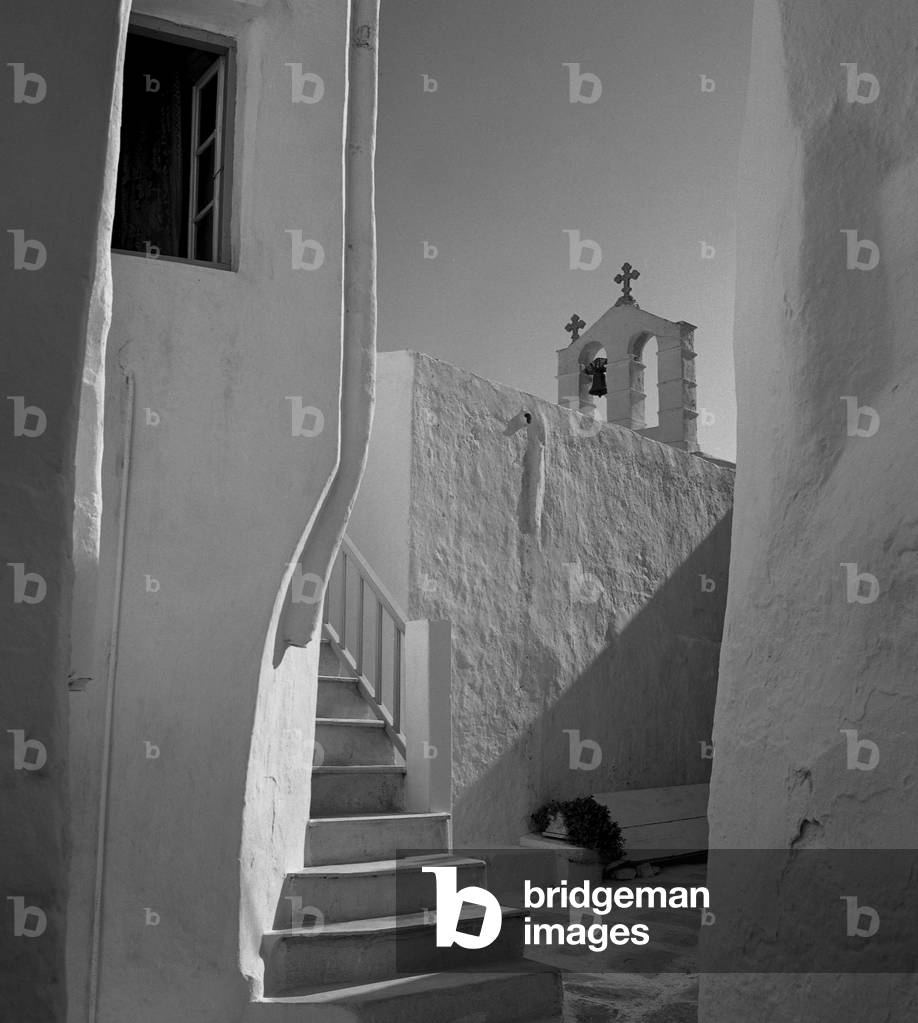 Mykonos (b/w photo)