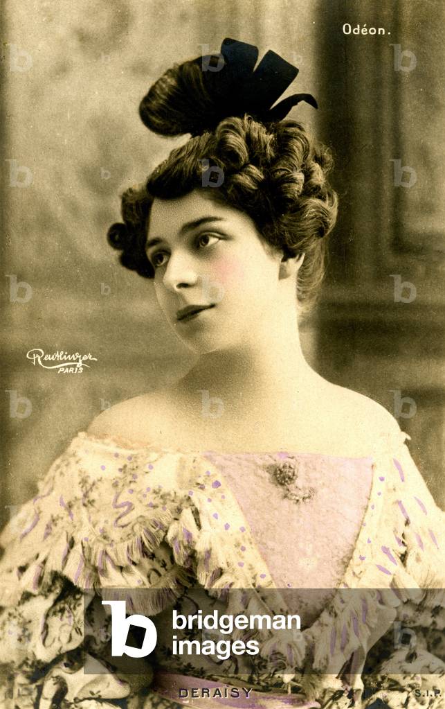Portrait of actress Carmen Deraisy (de Raisy), photo by Reutlinger 1906