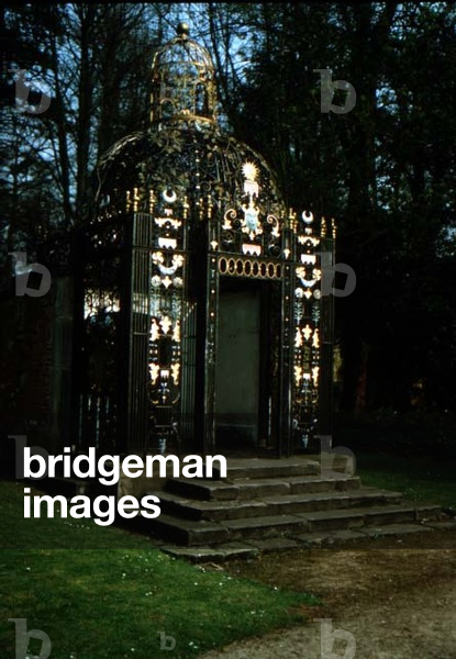 Melbourne Hall, Derbyshire: Wrought iron pergola by Robert Bakewell (fl. 1707-52) (M98/2)