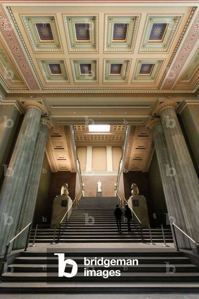 The Great Stairs, British Museum, London (photo)