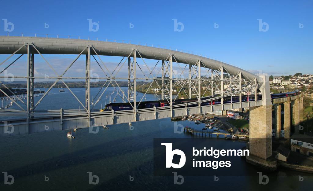 Train crossing west end of the Royal Albert Bridge, Plymouth (photo)
