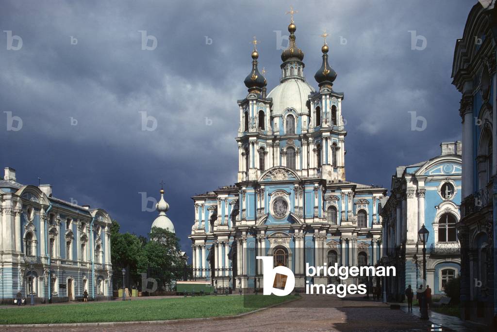 Smolny Convent and Cathedral of the Resurrection (photo)