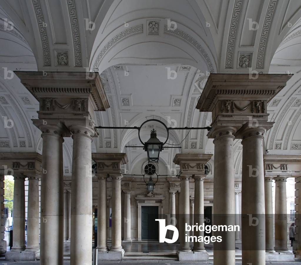 View of Somerset House from within the entrance loggia (photo)